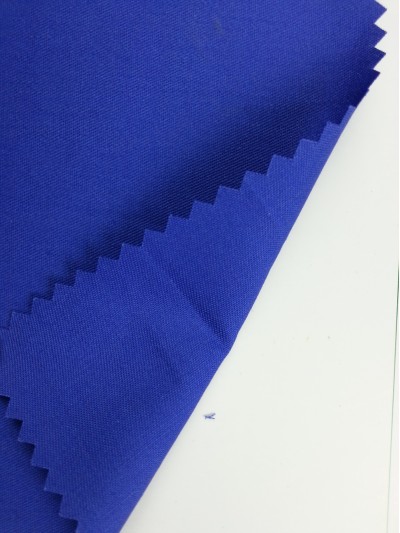 SD-DGYE   滌棉細斜  T/C  65/35  32*32  130*70 45度照